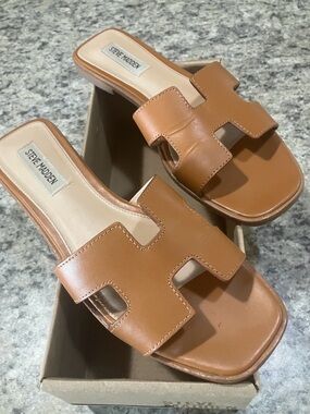 Steve Madden Cognac Tan Cutout Slide Sandals (Hadyn style)
